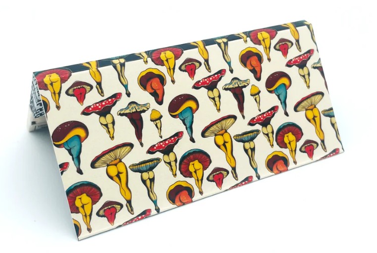 Photograph of product: Shroom Booties | King Size Slim | 32 Leaves + Tips