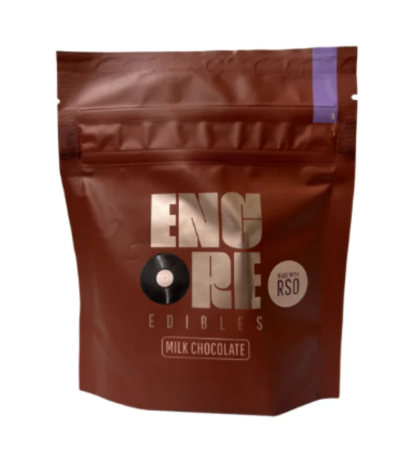 Photograph of product: RSO Milk Chocolate (Oui'd) - 10pk/100mg (10mg TH-oui each)
