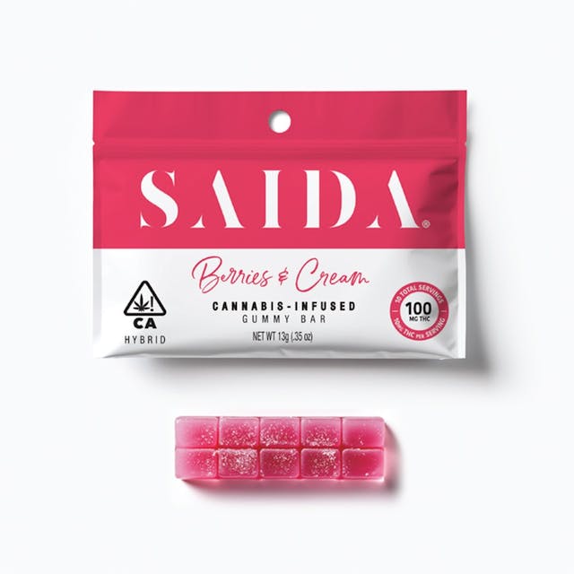 Photograph of product: Berries & Cream Gummy Bar - 100