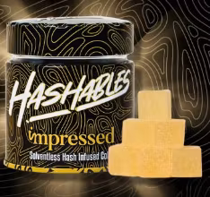 Photograph of product: Bananaconda | Gummies | 100mg | au chocolatables x Impressed