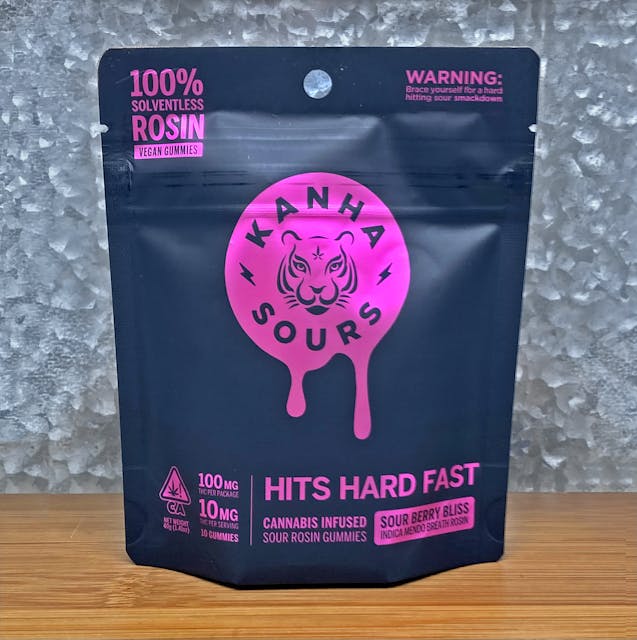 Photograph of product: Sour Berry Bliss Rosin 100mg Gummies - 