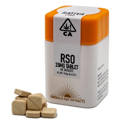 Photograph of product: EMERALD BAY DREAM QUEEN 25MG TABLET 40 PACK Oui'd 1000MG