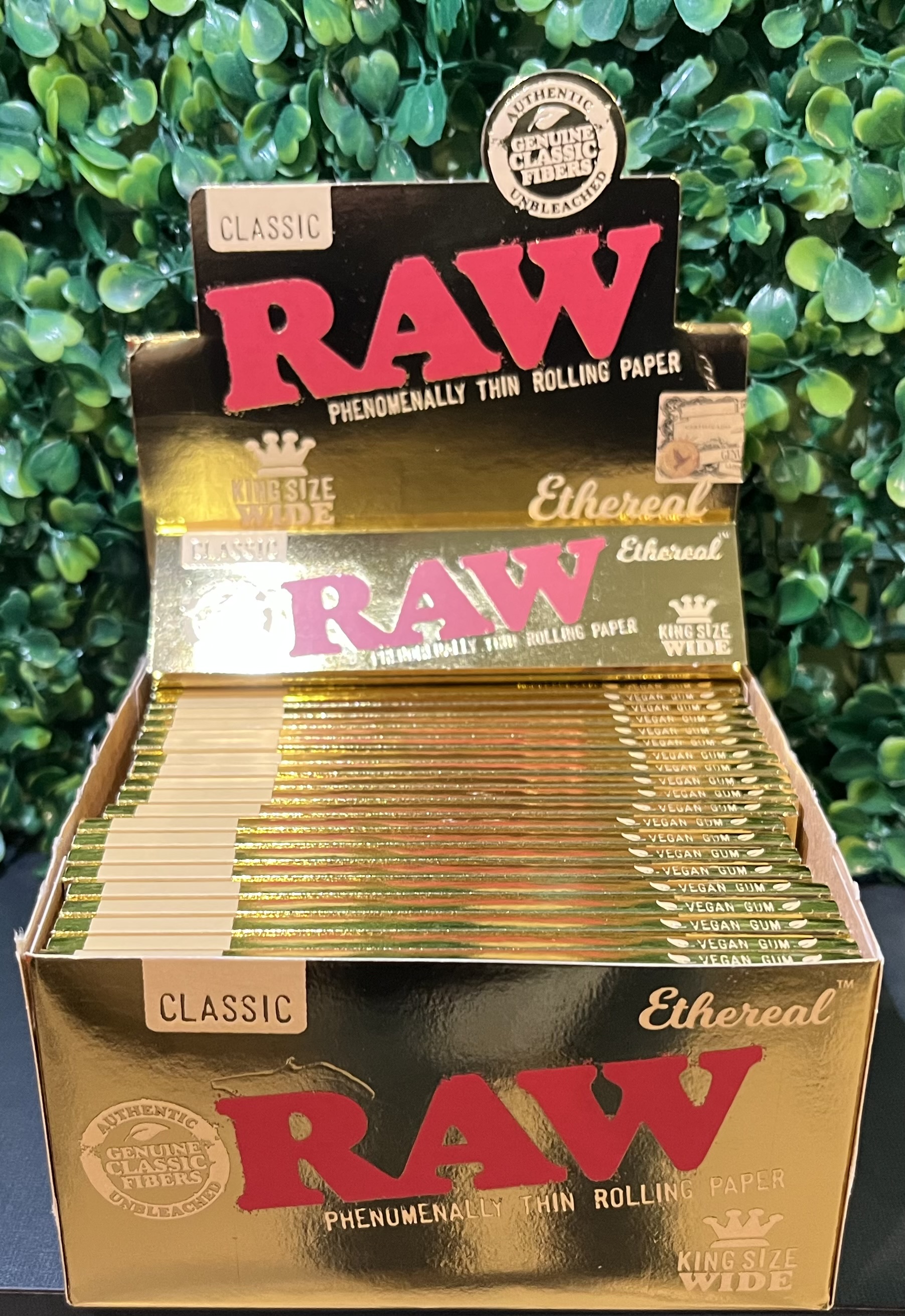 Photograph of product: Raw King Size Wide Rolling Papers (Ethereal)