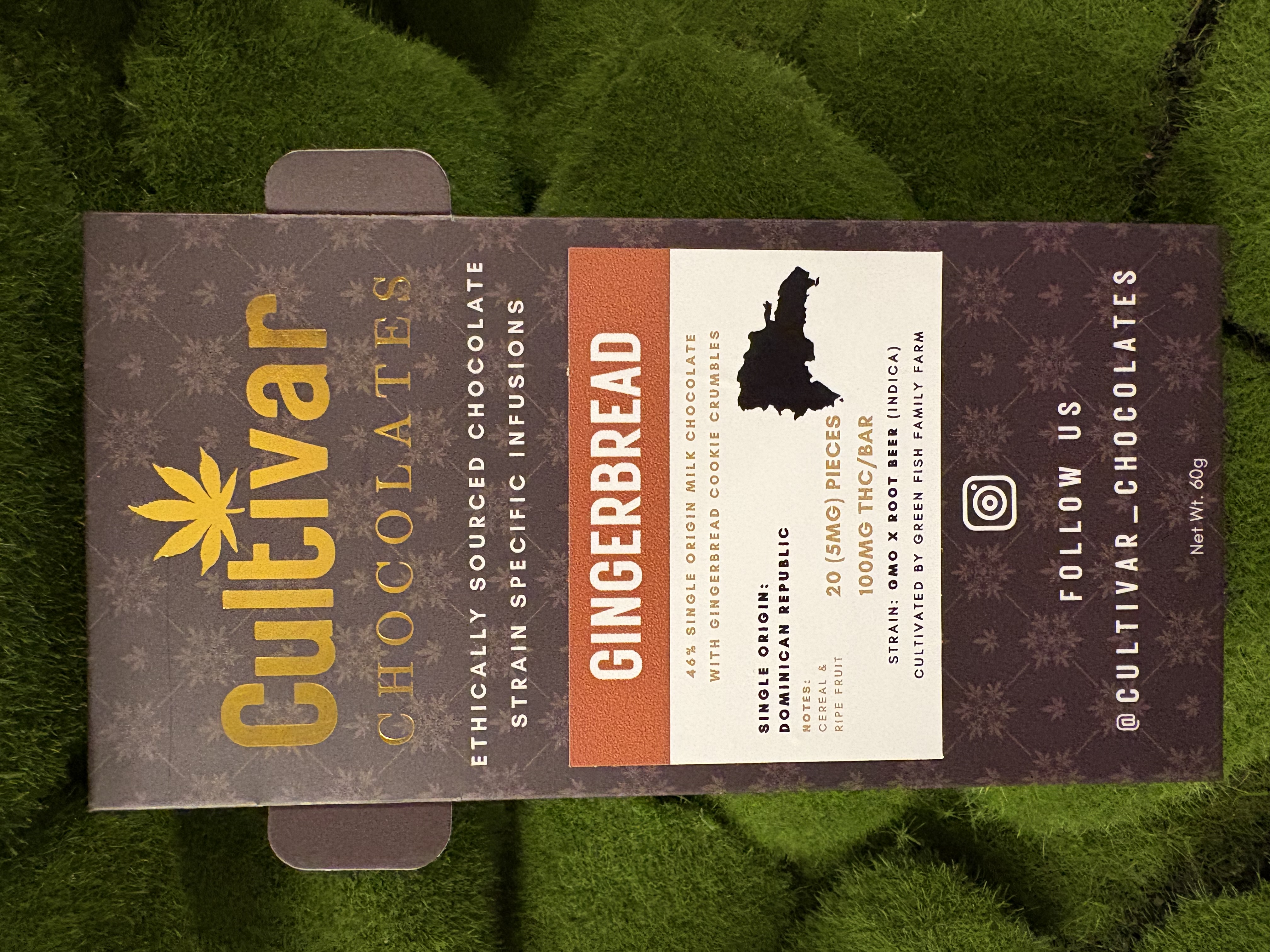 Photograph of product: 100mg Edible Pack | Gingerbread Bar | Cultivar Chocolates