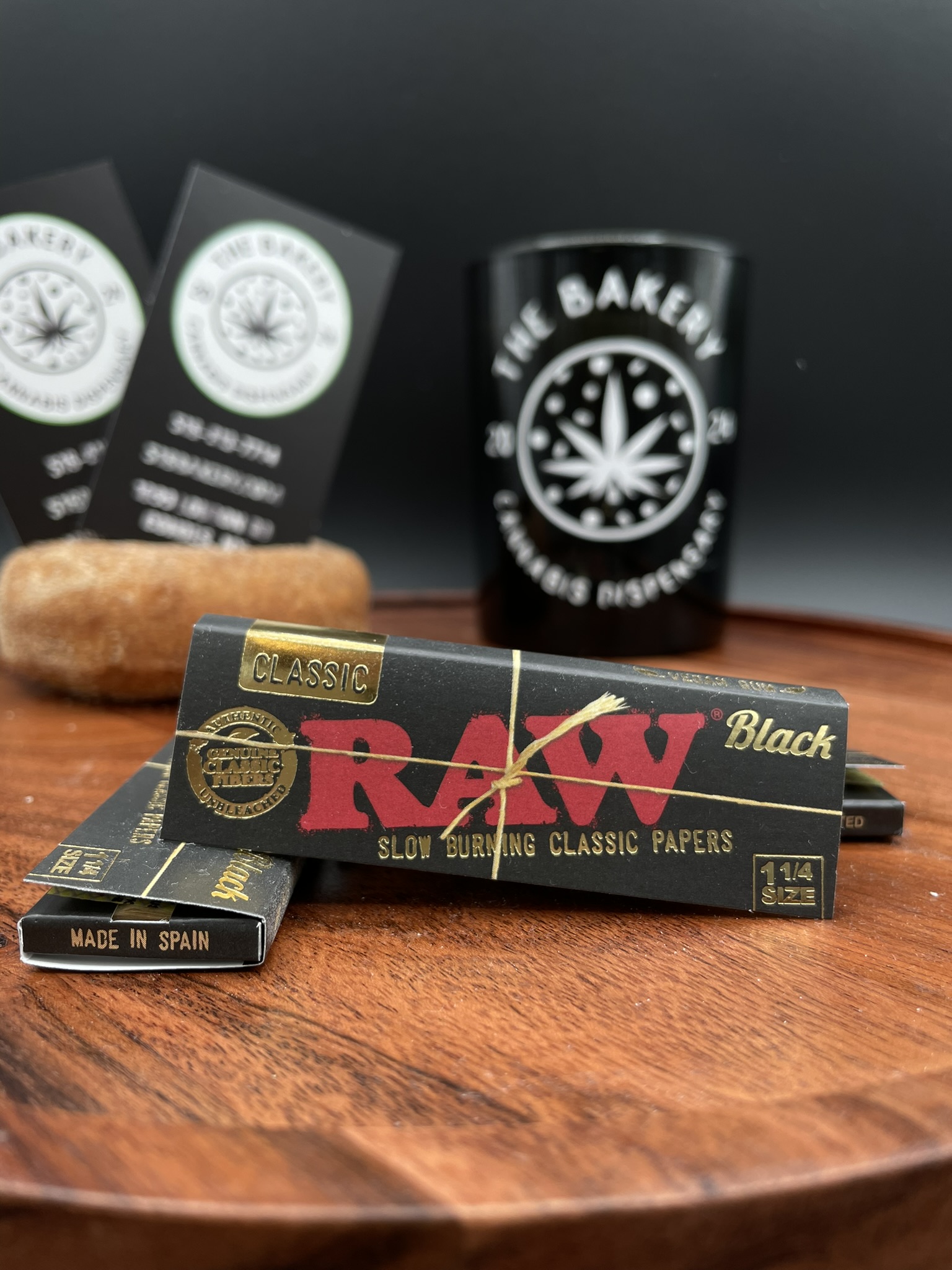 Photograph of product: Raw Black Rolling Papers 1 1/4