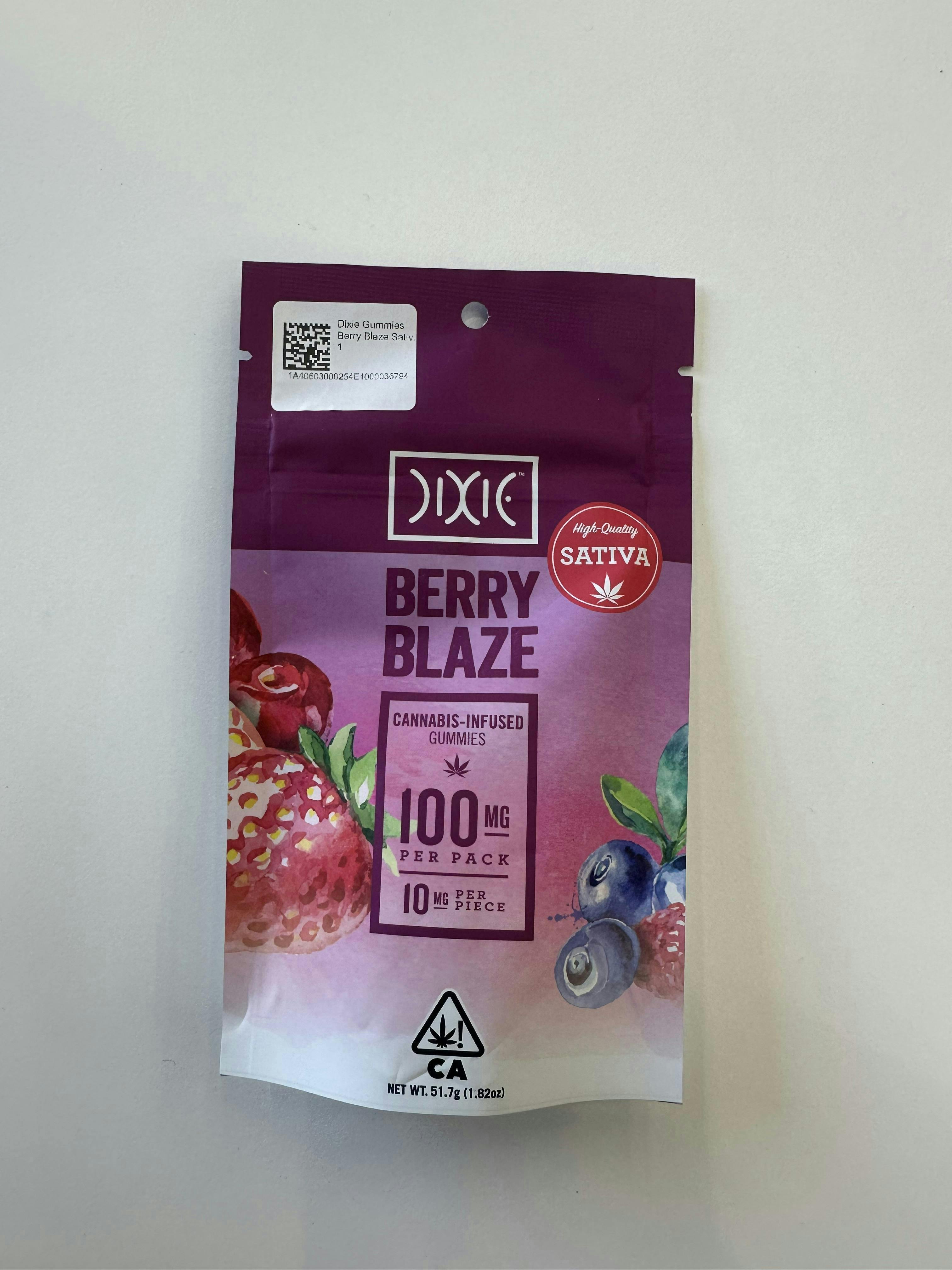 Photograph of product: Dixie - Dixie Gummies Berry Blaze Oui'd R100