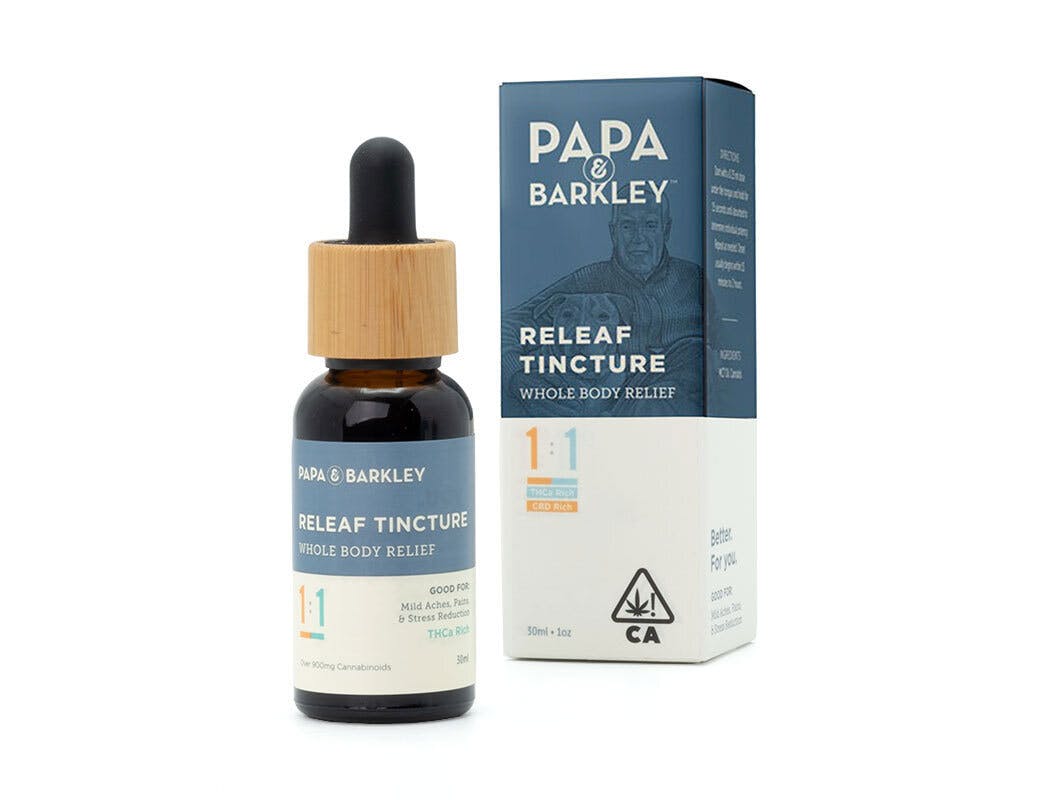 Photograph of product: PAPA & BARKLEY TH-ouiA:CBD 1:1 LIVING TINCTURE