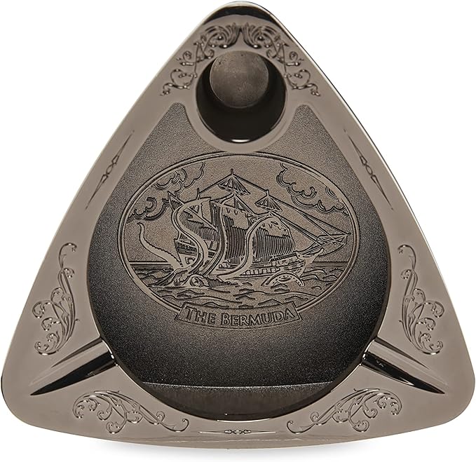 Photograph of product: Bermuda Black - Ash Tray | King Palm
