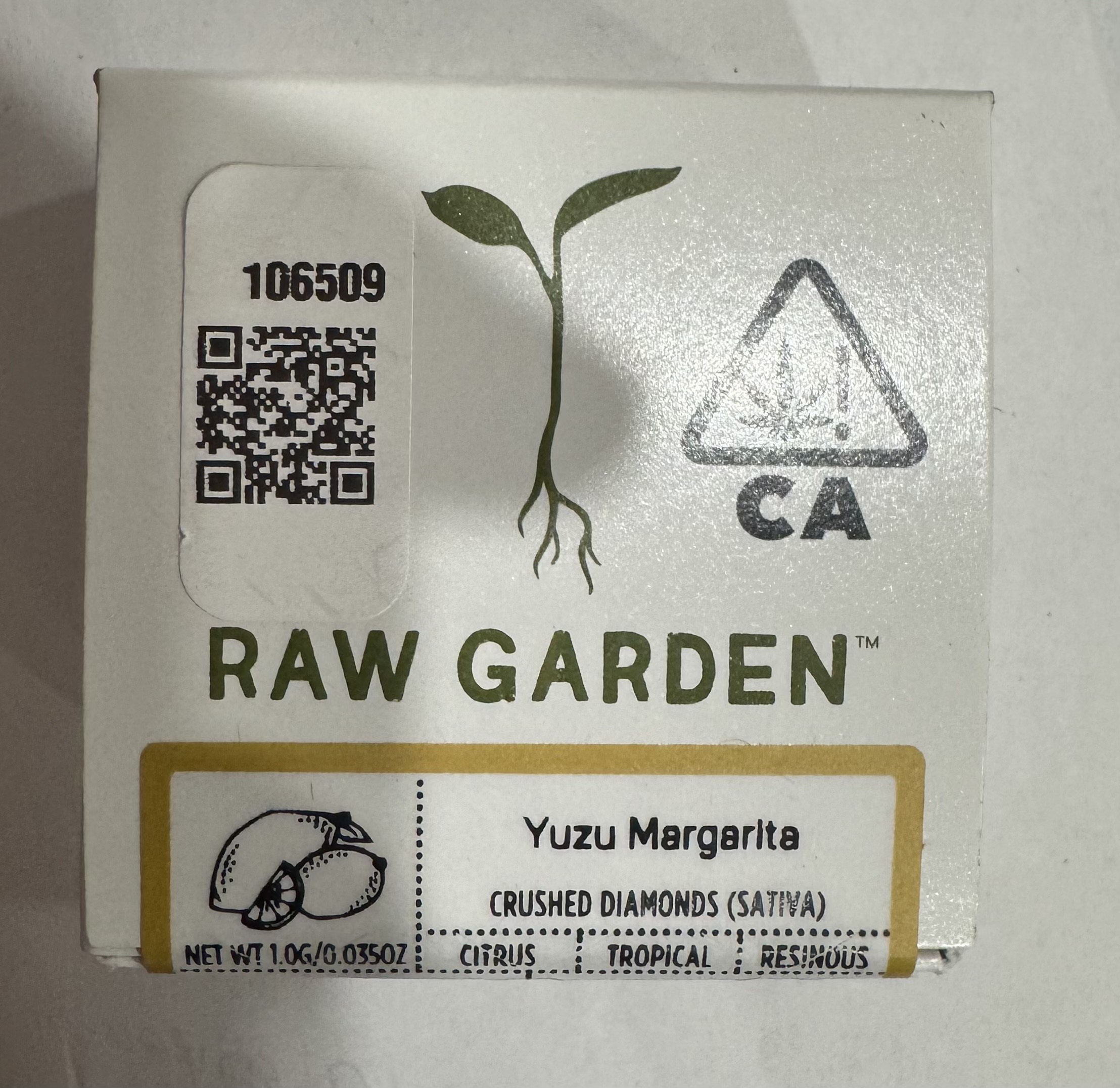 Photograph of product: YUZU MARGARITA 1G CRUSHED DIAMONDS EXTRACT - 1 G