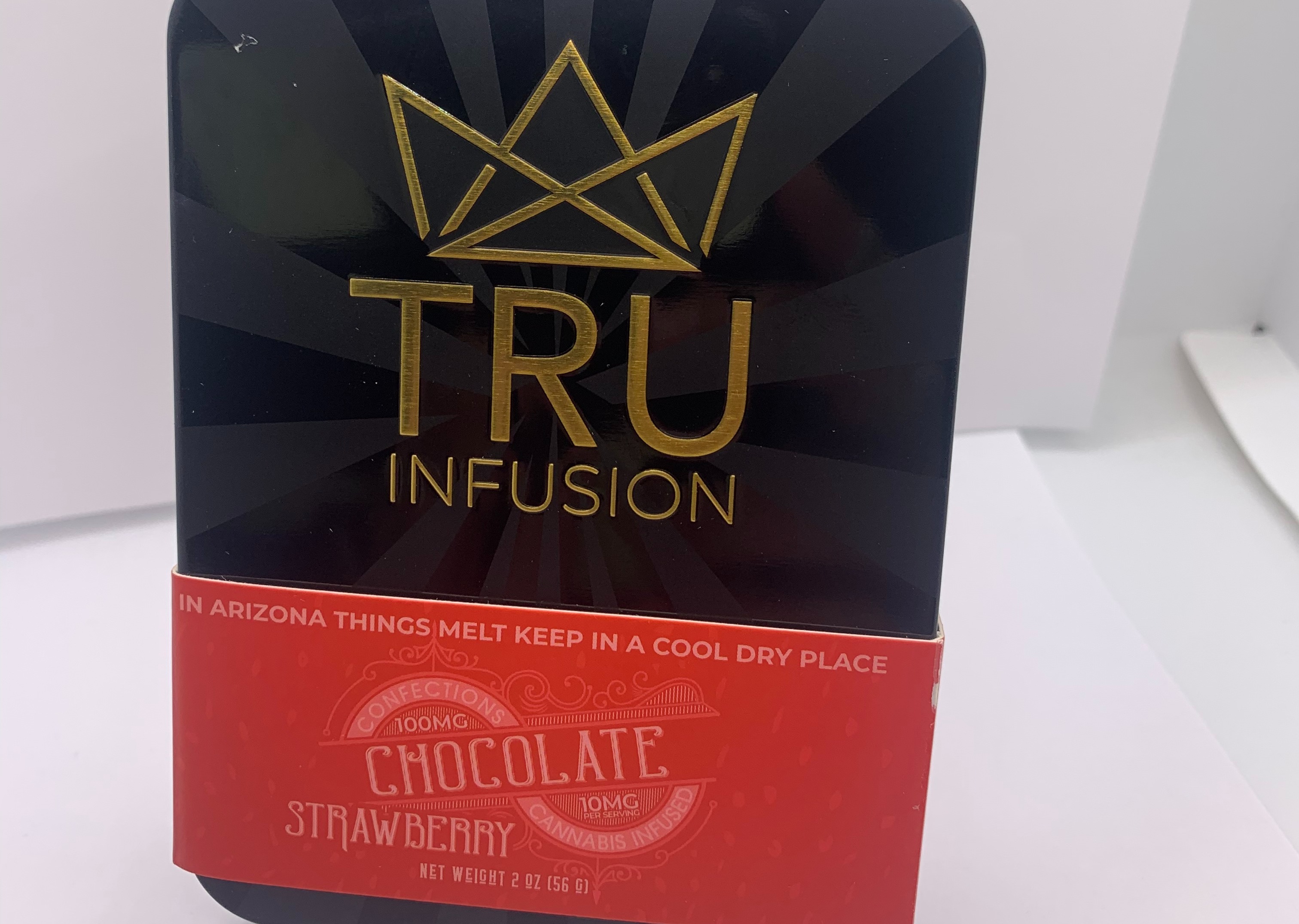 Photograph of Product: Tru Infusion Strawberry Chocolate Bites 100mg
