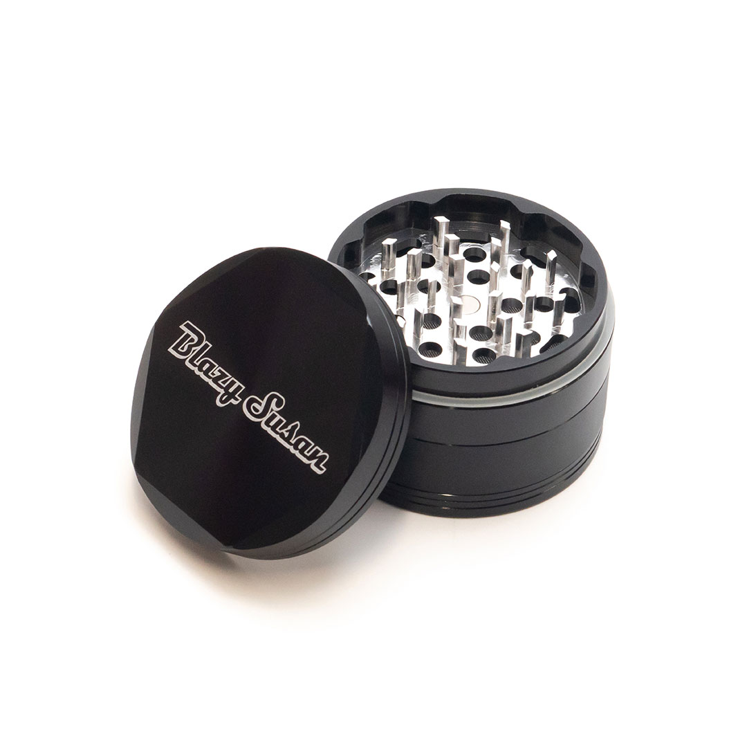 Photograph of product: Blazy Susan | Premium Grinder | 4pc | Black