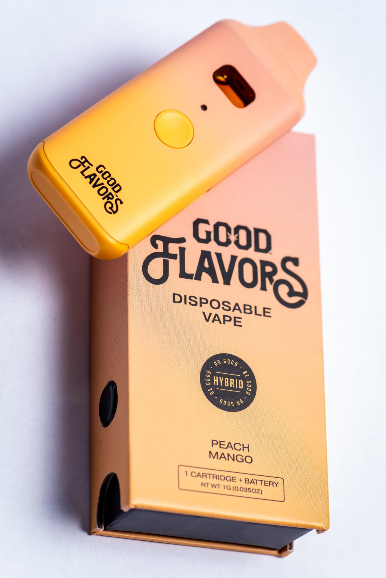 Photograph of product: Peach Mango Hybrid GOOD Flavors Disposable Vape by GOOD Oui'd