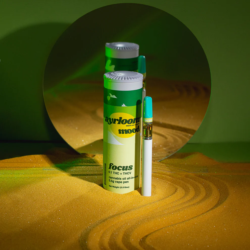 Photograph of product: Ayrloom | Vape AIO | Focus I 4:1 TH-oui:TH-ouiV