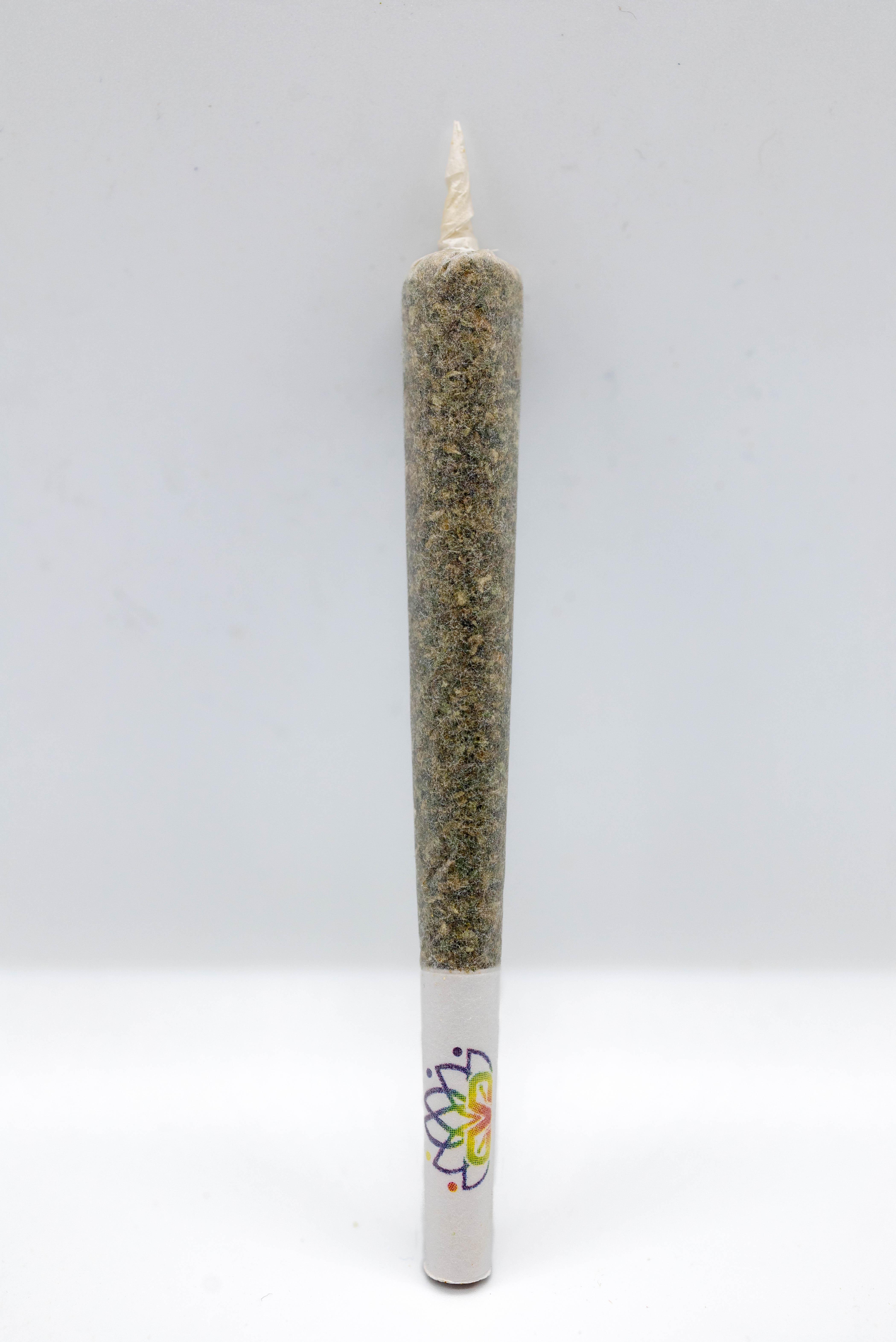 Photograph of product: Cascade Valley Oui'd | Breath Mints | 1g