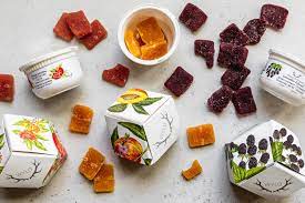 Photograph of product: Wyld-Sour Tangerine Hybrid Gummies