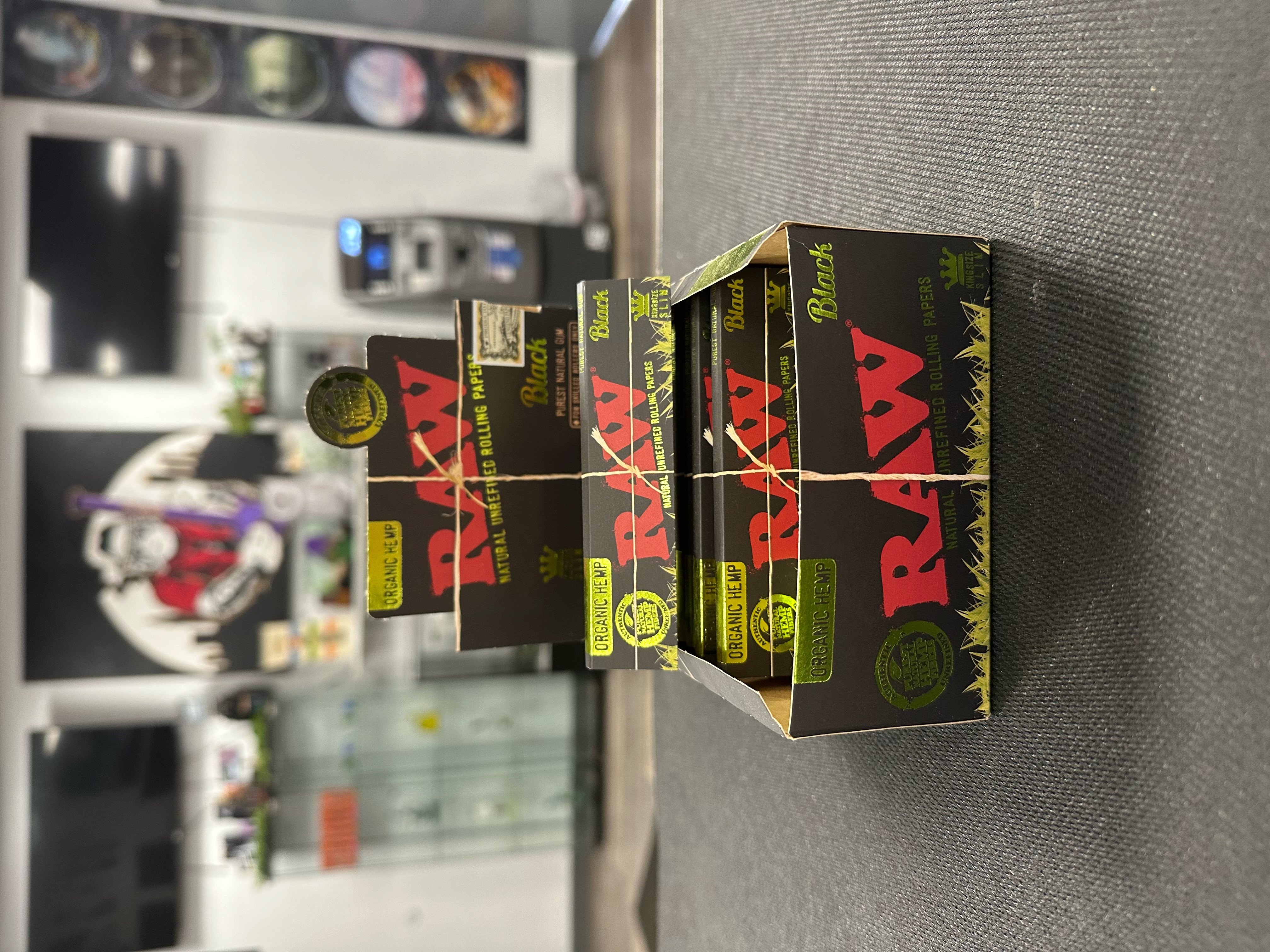 Photograph of product: Raw Organic Hemp Papers  1 1/4 Size | Raw