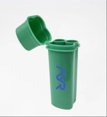 Photograph of product: AYR Hit Kit Preroll & Lighter Holder Blue
