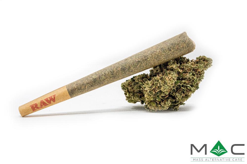 Photograph of product: 1g Pre-Roll | Coughy Cake | MAC