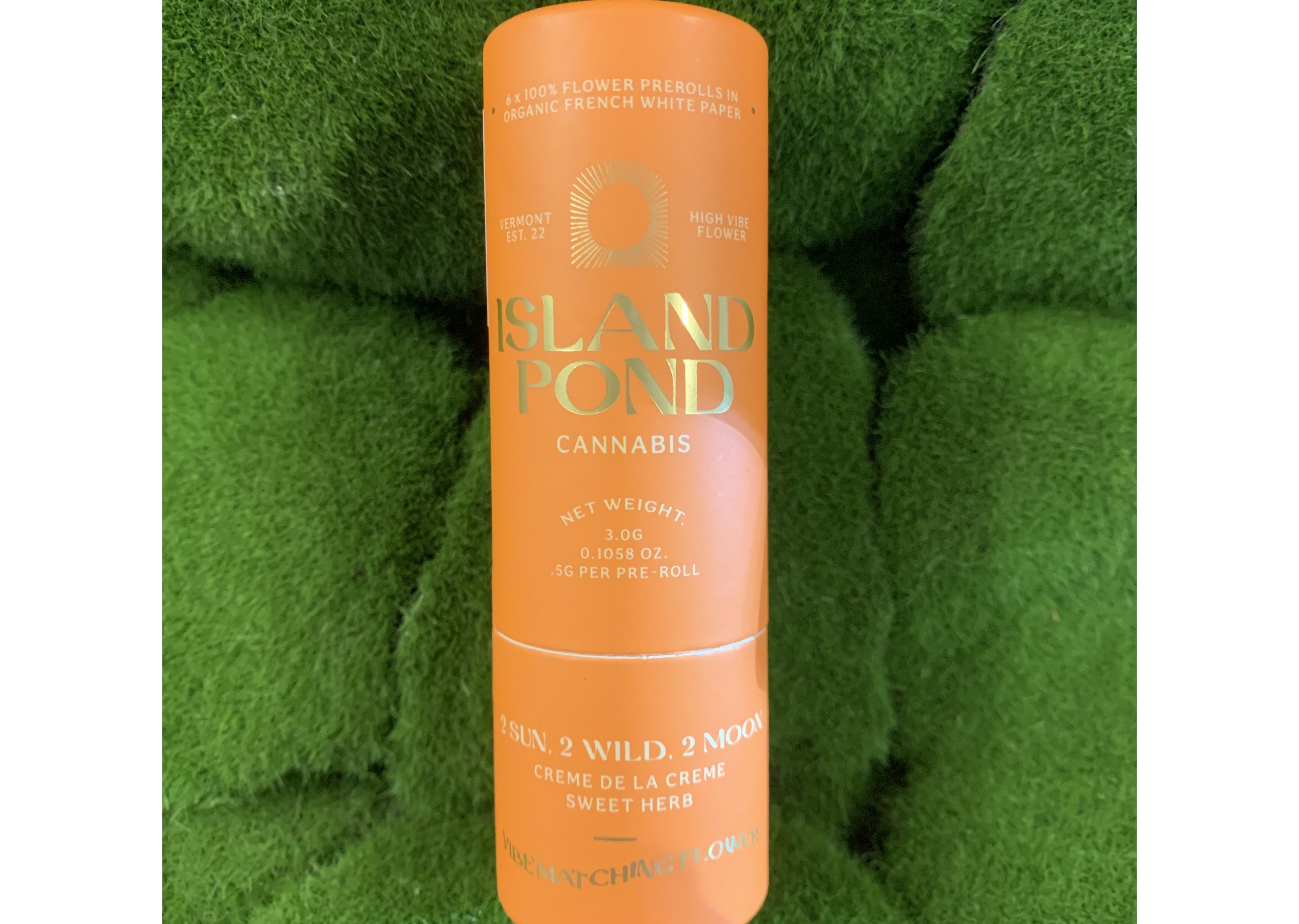Photograph of product: Pre Roll 6 Pack | 3 Cultivar Variety Pack | Island Pond Oui'd Company