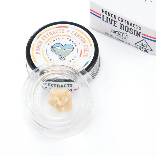 Photograph of product: Banana Gushers | 1g T4 Live Rosin Cold Cure Badder