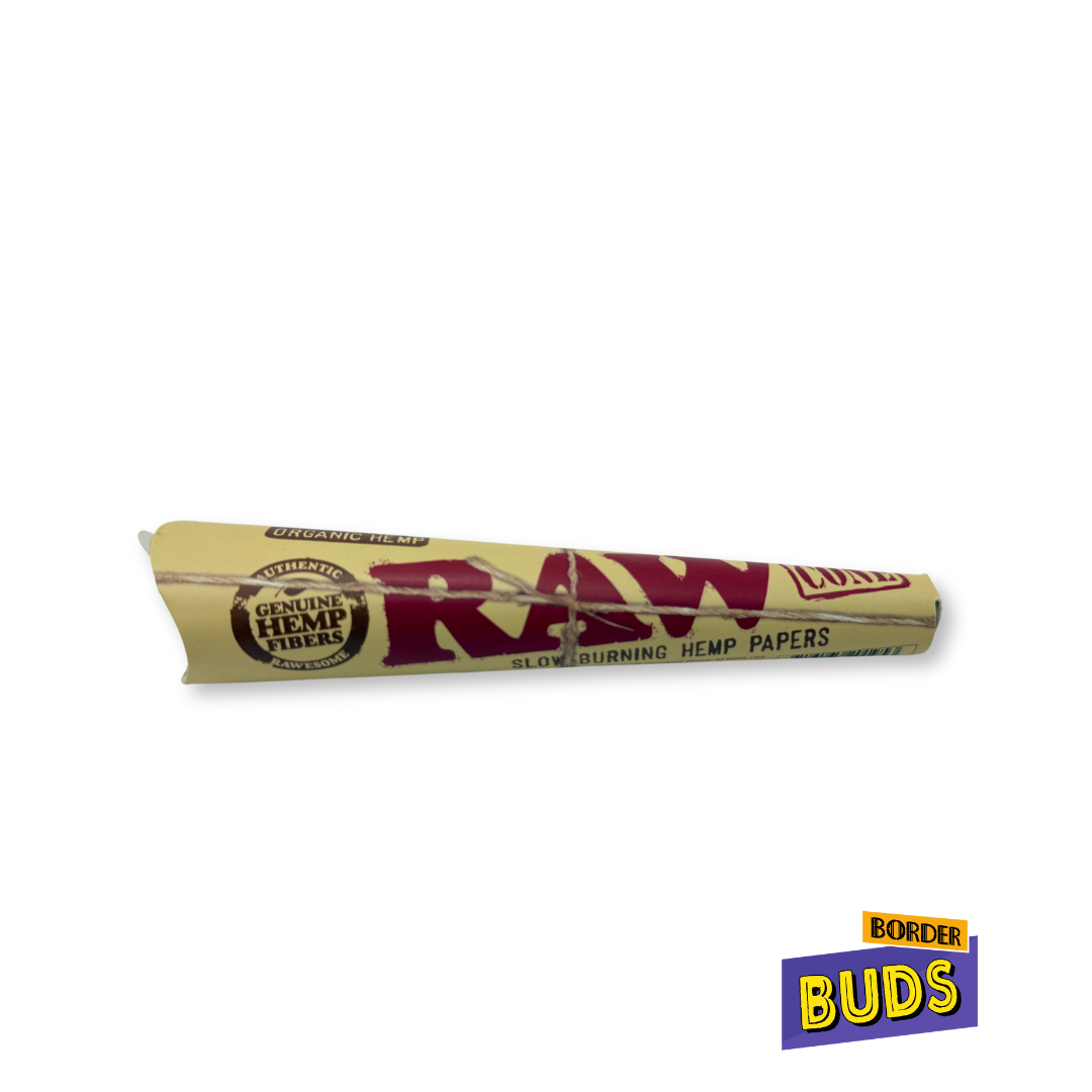 Photograph of product: 1 1/4" Hemp Cone | Raw | 6 Pack | Rolling Papers