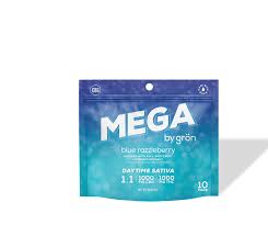 Photograph of product: Blue Razzleberry MEGA 1:1 CBG 100mg