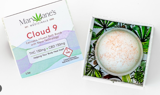 Photograph of Product: Mary Jane's - Cloud 9 Bath Bomb