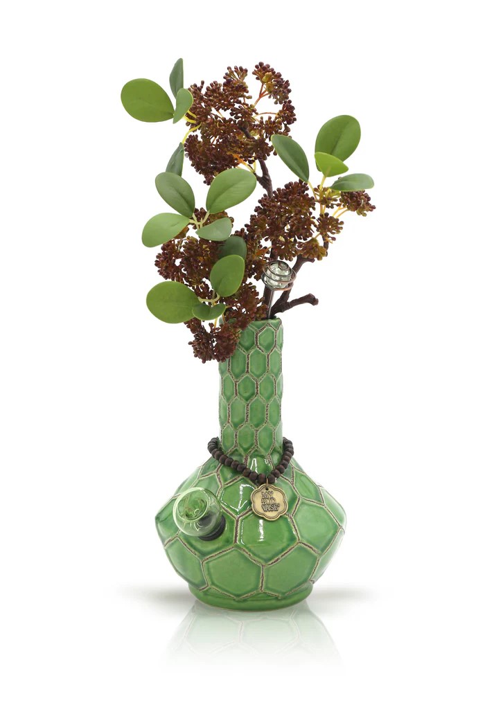 Photograph of product: My Bud Vase - Turtle Vase Bong