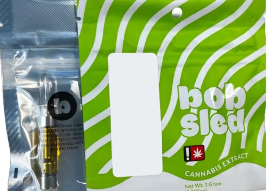 Photograph of product: Sour Diesel Live Resin - Cartridge - Bobsled