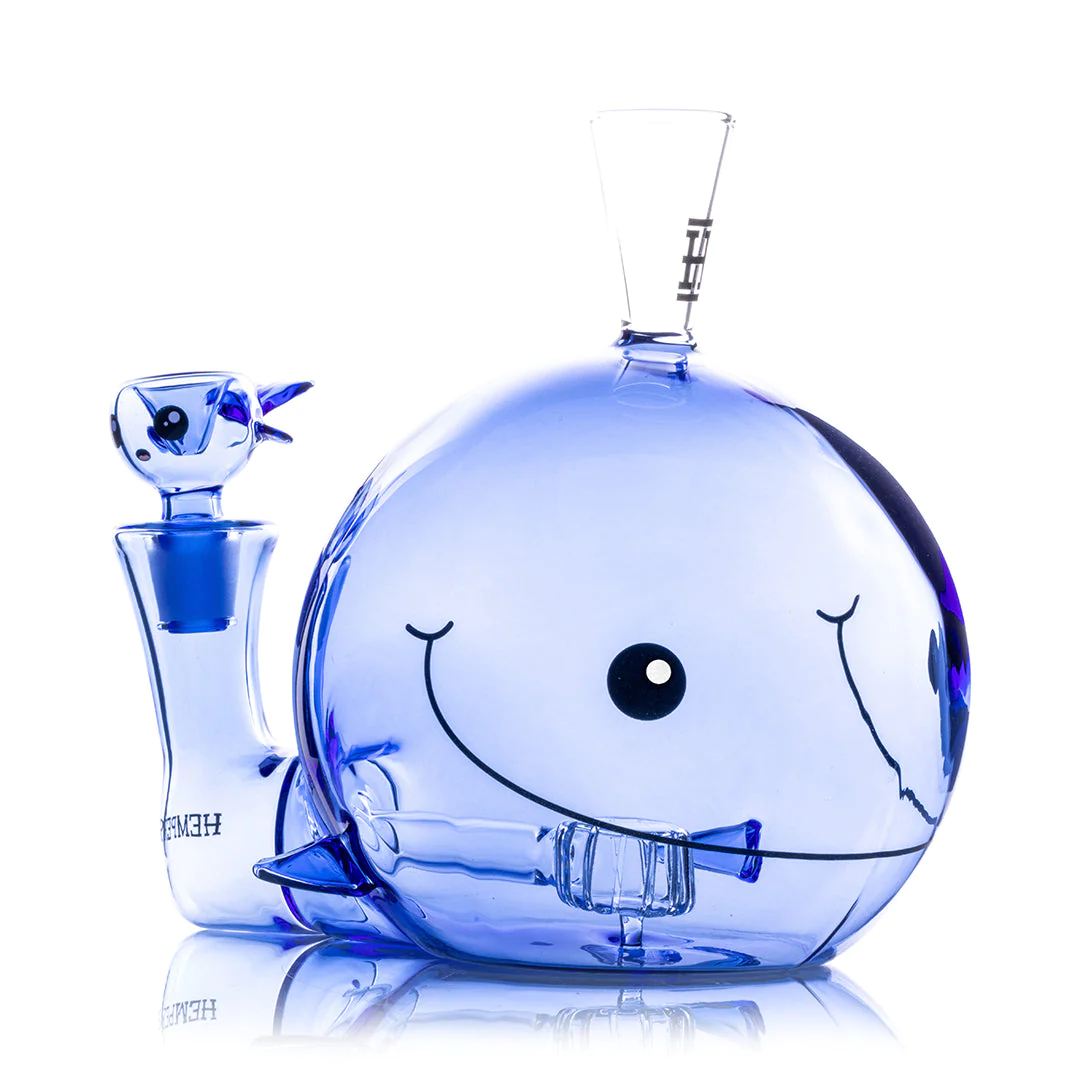 Photograph of product: Hara Hemper Blue Whale XL Bong - 6.25"