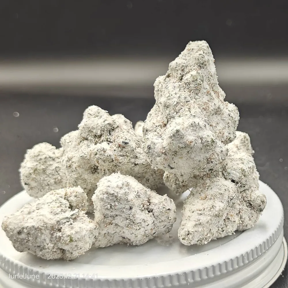Photograph of Product: Cosmic Cowboy | Snowballs | Orange Push Pop | THCa Diamond Infused Flower - 1g
