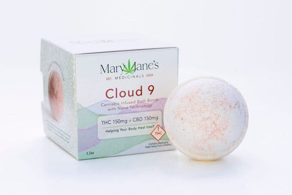 Photograph of product: Mary Jane's Medicinals Cloud 9 Bath Bombs