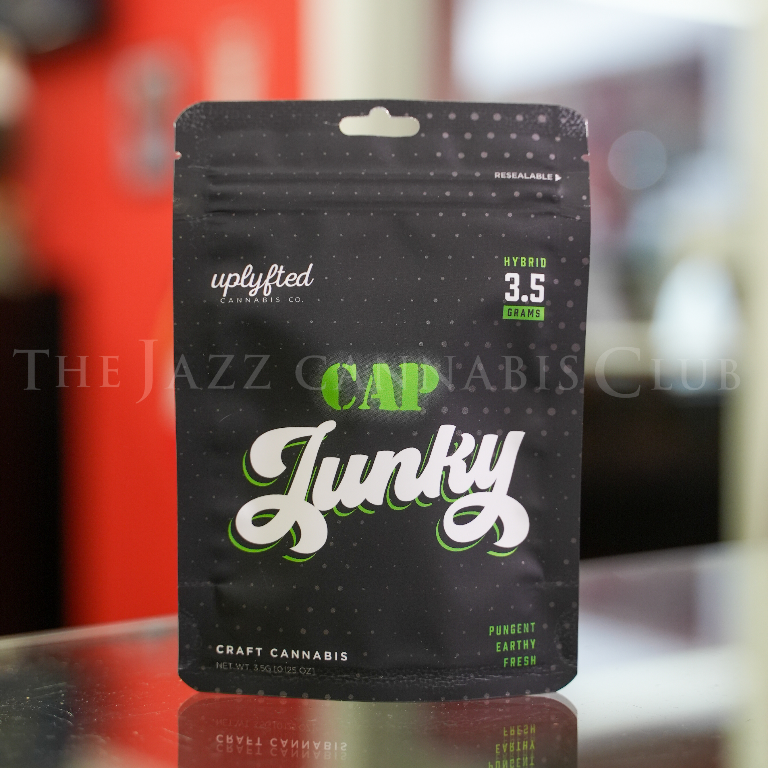 Photograph of product: Uplyfted - Cap Junky Pre Pack - 3.5g