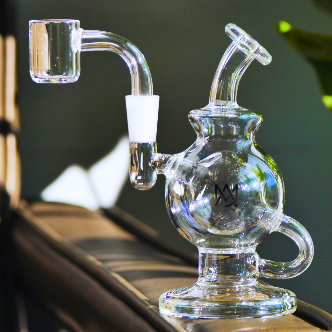 Photograph of product: MJ Arsenal // Mini Rig / $58