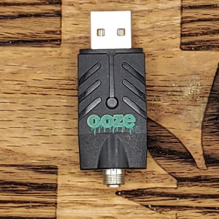 Photograph of product: 510 Battery Charger