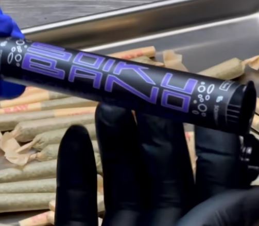 Photograph of product: Soiku Bano - Live Rosin Infused Pre-Roll - Love Flower x Mandarin Z (H)