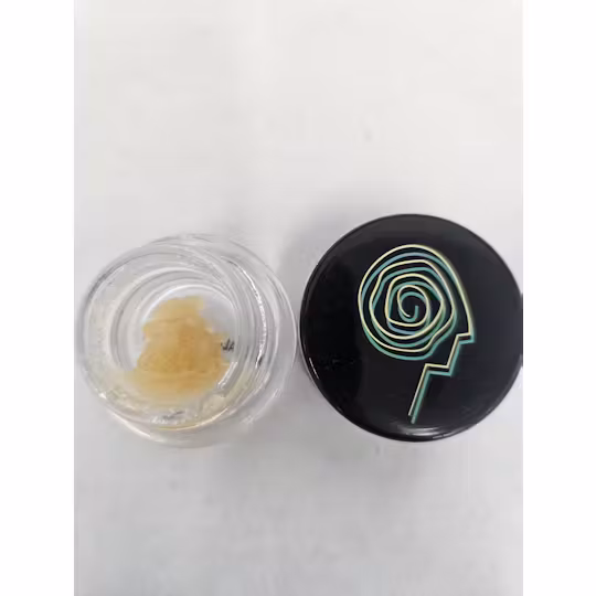 Photograph of product: Utopia Extracts - Alien Pizza - Concentrate