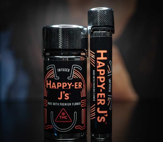 Photograph of product: Funky Guava x House Blends Bubble au chocolat Infused Pre-Roll | 7 x