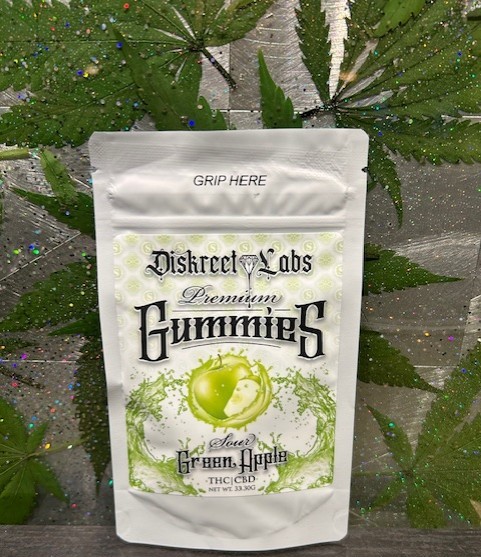 Photograph of product: Diskreet Labs Sour Green Apple 1:1 10pk CBD/TH-oui Gummies 100mg