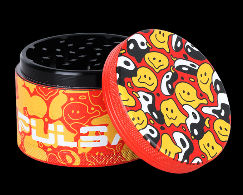 Photograph of product: Pulsar | Smiley Face and Yin Yang Grinder | 4pc  2.5"