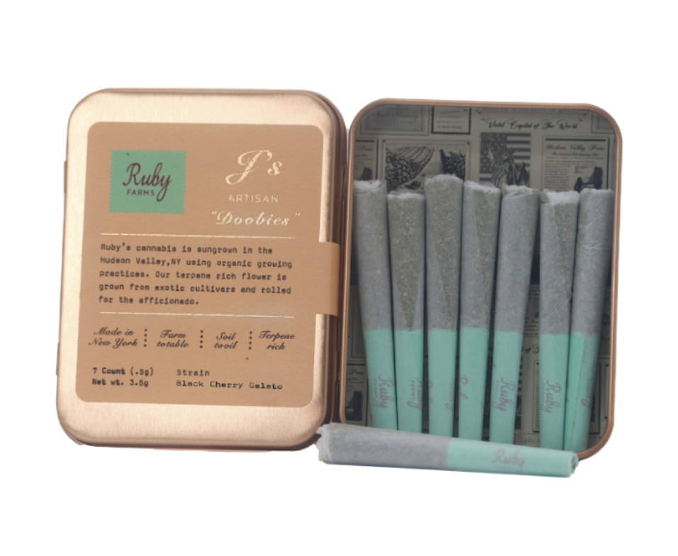 Photograph of product: Black Cherry Gelato - 7pck 3.5g Pre-rolls