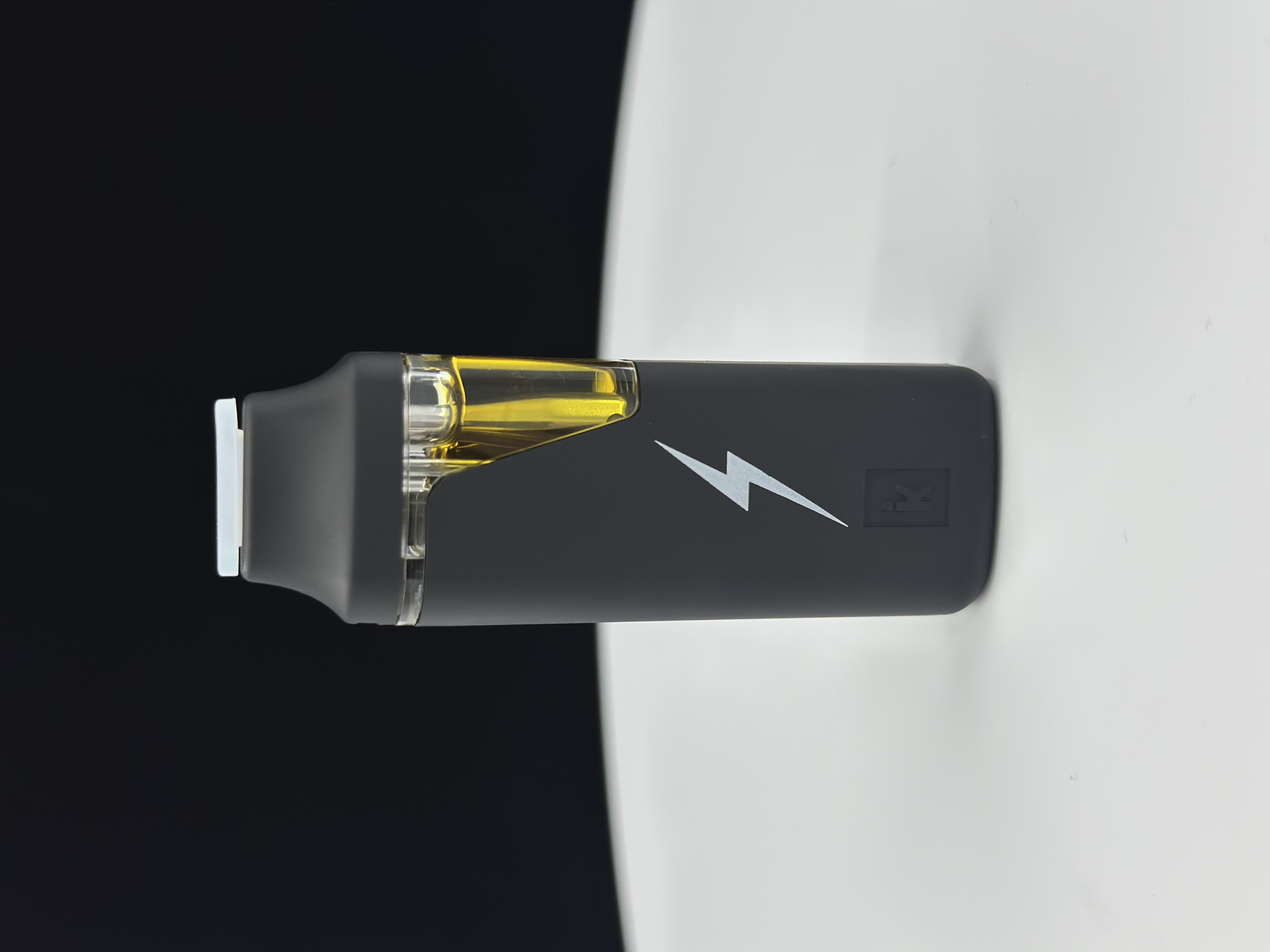Photograph of product: Bacio Gelato | Disposable Vape | 2g
