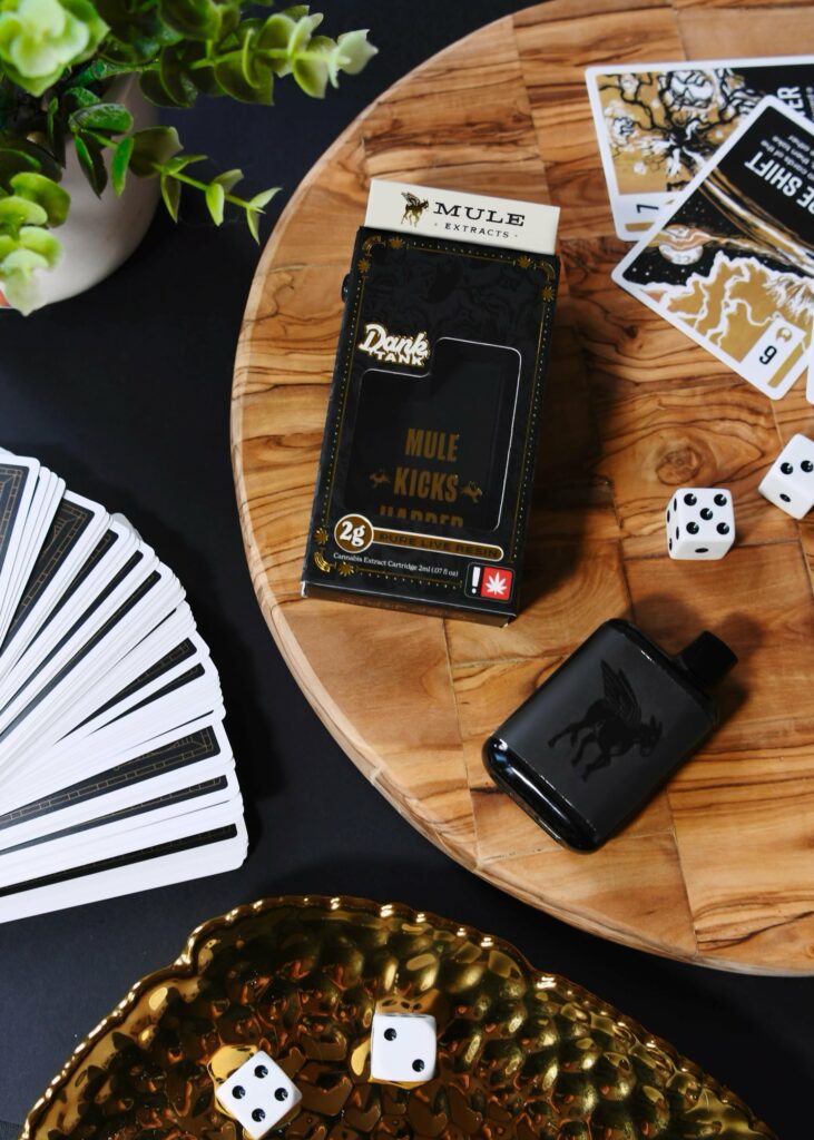 Photograph of product: Mule Extracts Afghan Garlic Dank Tank Pure Live Resin AIO