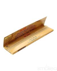 Photograph of product: Raw Classic King Slim paper 32 Leaves