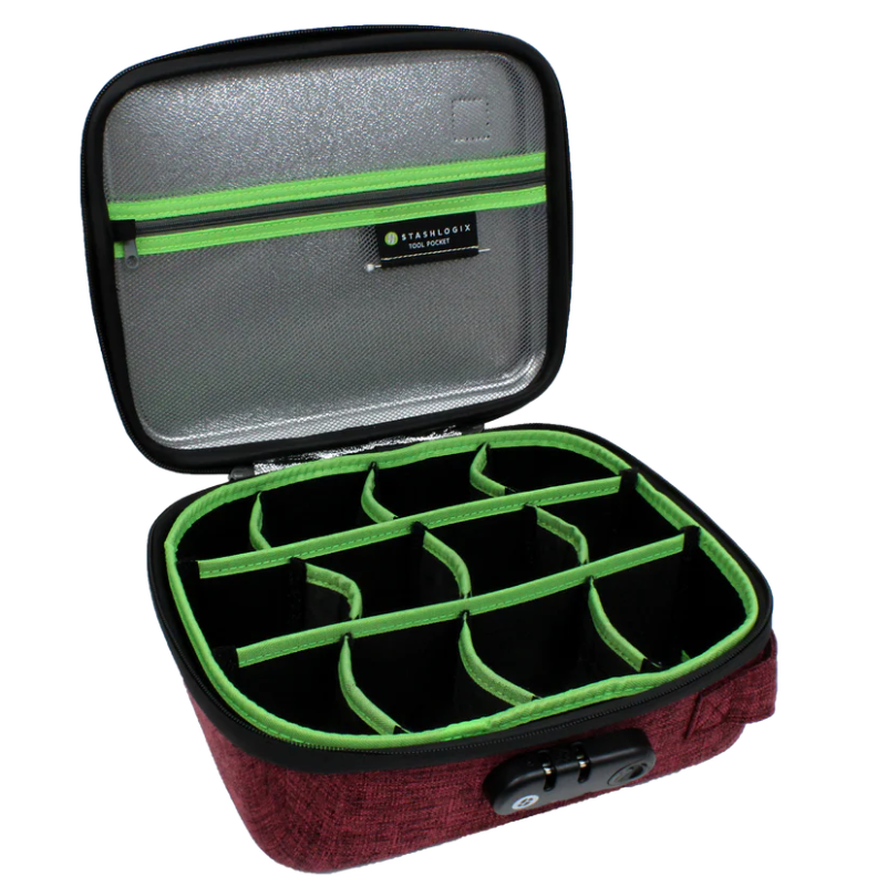 Photograph of product: Silverton Medium Case | Maroon