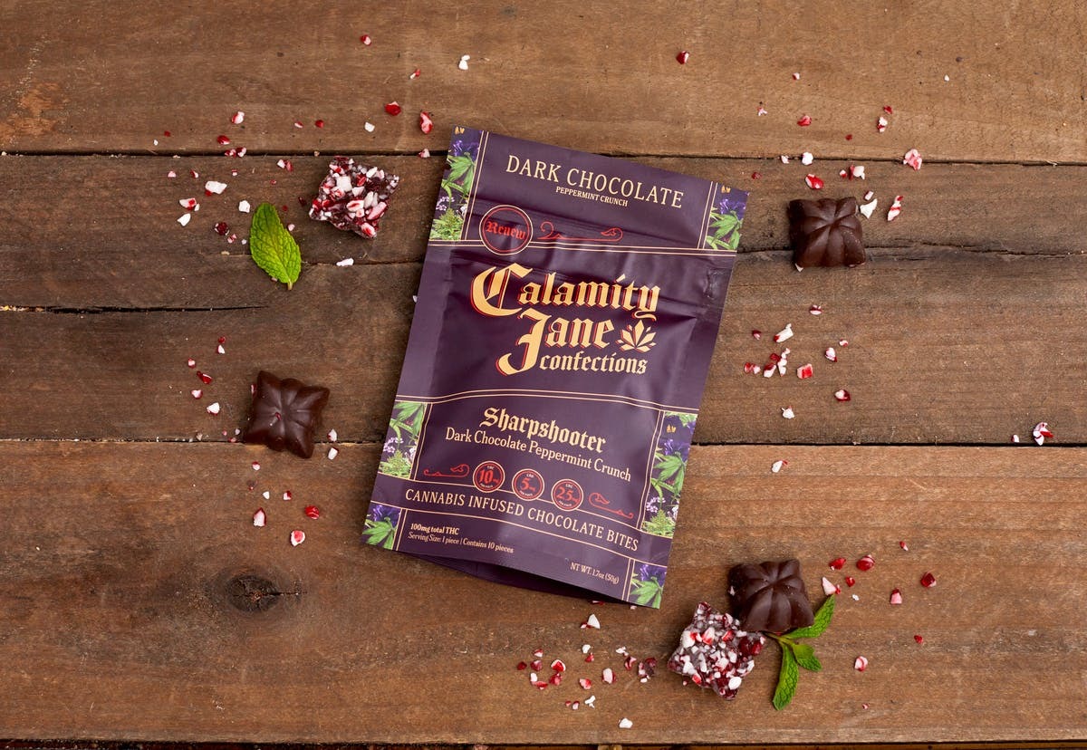 Photograph of product: Calamity Jane | Sharpshooter Dark Chocolate Peppermint | Chocolate |  100mg