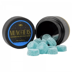 Photograph of product: Muncheas Gummies (100mg) Blue Raspberry