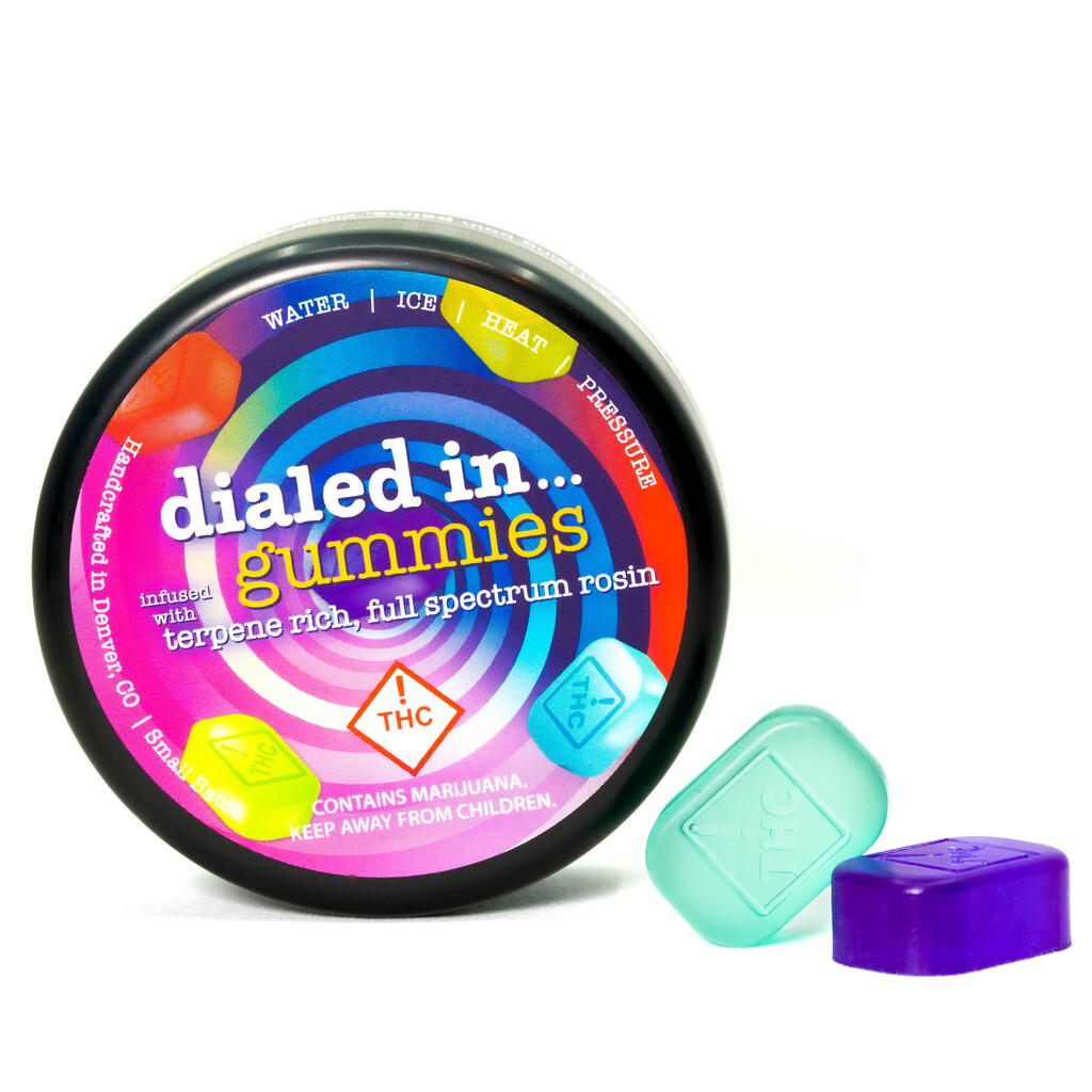 Photograph of product: Dialed In White Apple R*ntz Oui'd Rosin Infused Gummies 100mg