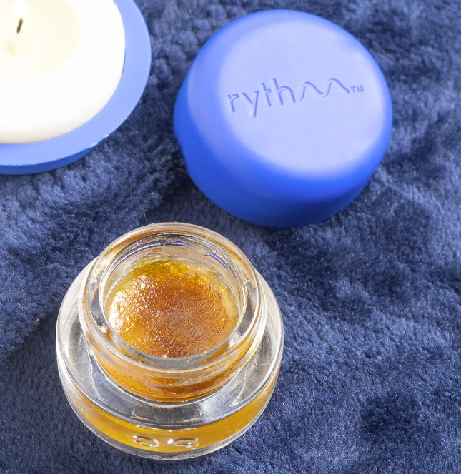 Photograph of product: RYTHM White Durban 1g Live Sugar