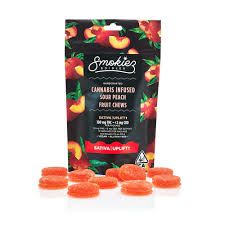 Photograph of product: Sour Peach Oui'd Gummies 10pk